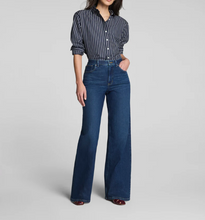 Load image into Gallery viewer, Mid-Rise Wide Leg Jeans